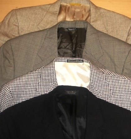   , Geoffrey Beene etc LOT of 4 Men 43 R Sportcoats (LOT 789)  