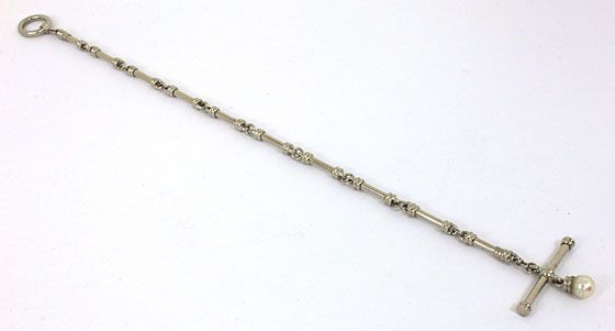 SCOTT KAY SIGNED PLATINUM & PEARL TOGGLE BRACELET  