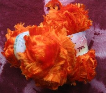   Loyal Feather Boa Short Eyelash Yarn 120Y FREEsh Halloween  