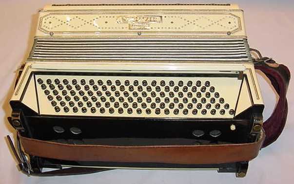 VINTAGE WURLITZER ACCORDION # 3  