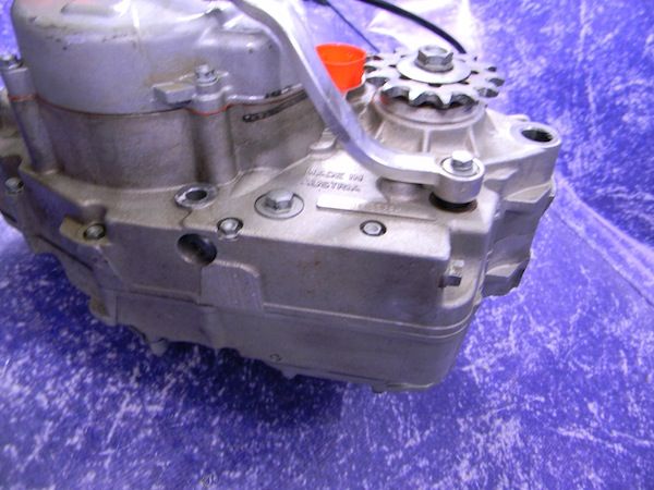   Engine Motor OEM 2004 2005 2005 400 EXC 450 Mxc 525 Sxf 560 Smr  