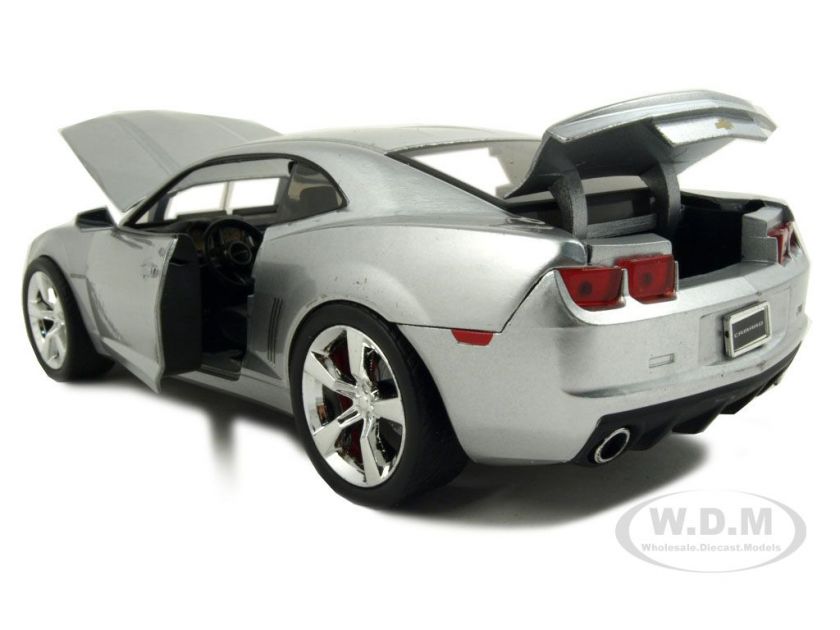 2010 CHEVROLET CAMARO SS SILVER 124 DIECAST MODEL CAR  