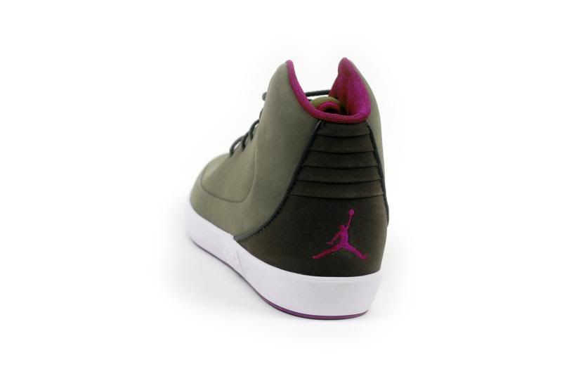 Jordan Mens Grown V.9 Khaki Brown 453930 309  