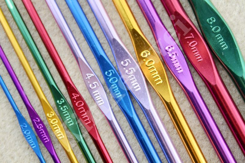 Set of 12 Multi color Aluminum Crochet Hook 2mm   8mm  