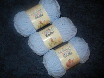 Bernat Baby Blanket Super Bulky Yarn 3 Skeins Baby Blue  