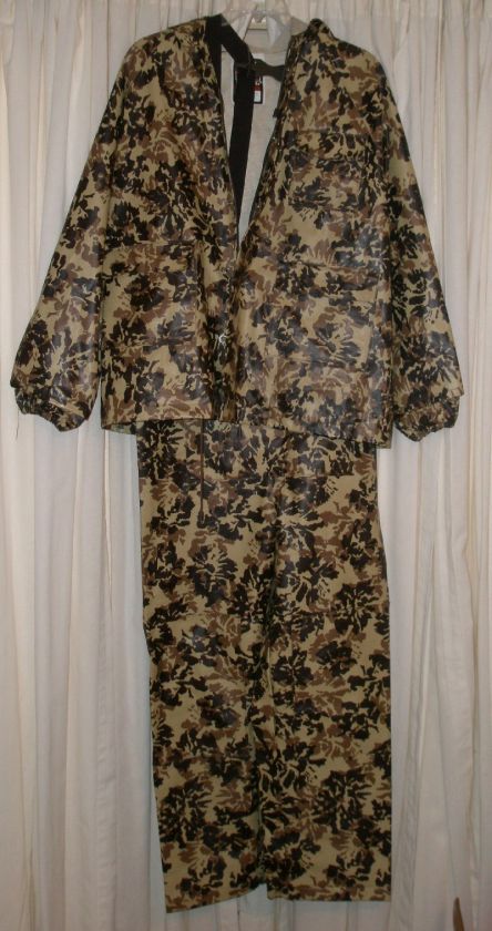 RAINFAIR ADULT SMALL RAIN SUIT CAMOUFLAGE EUC rainsuit camo hood 