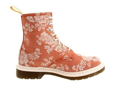 Dr.Martens 1460 Cashlin CORAL Boots Size 8/Euro 39  