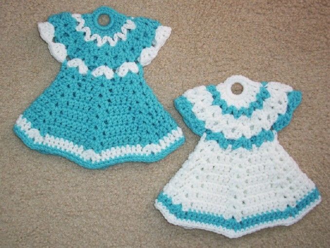 Vintage Look Doll Dress Potholders CROCHET New PAIR  