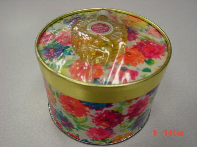 Vintage Corsage Dusting Powder Spellbound Perfum Lander  