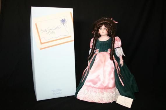 Betty Jane Carter Doll Musical VICTORIA #88 Porcelain  