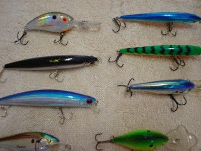 LOT OF 20 FISHING LURES RAPALA SMITHWICK NORMAN REBEL XPS BILL DANCE 