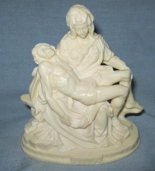 Nice Resin Signed Scupture A Santini Classic Figure PIETA Italy B 