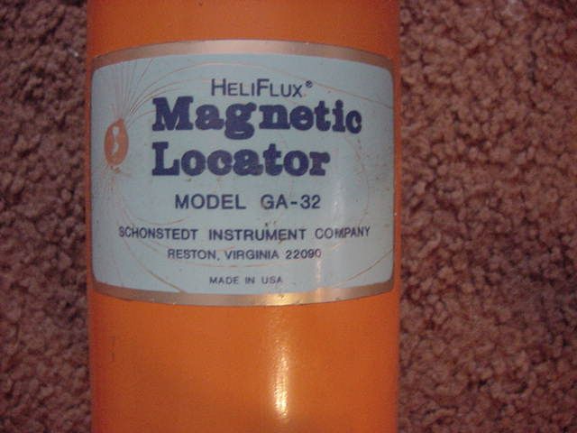 Schonstedt HeliFlux Magnetic Locator GA 32 in case  