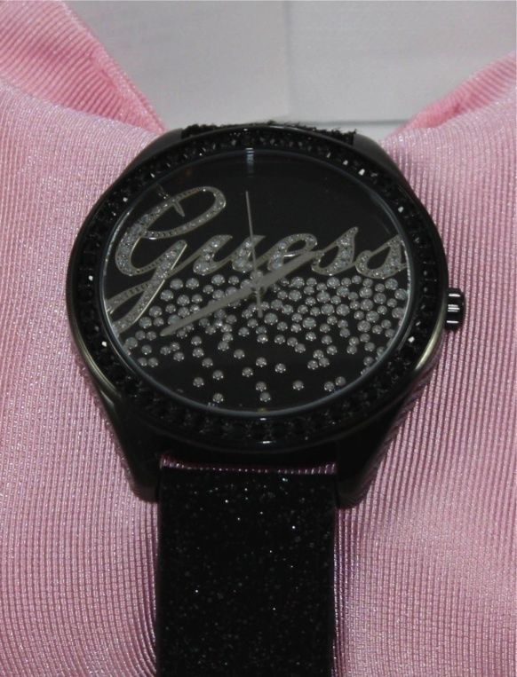 GUESS U96002L1 Ladys Black Dial Textured Black Leather Strap Watch 