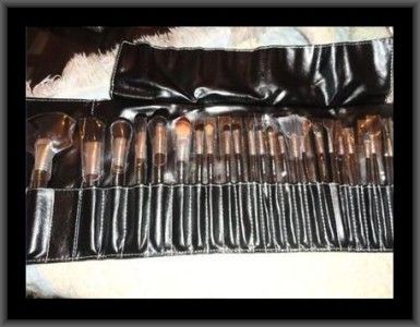 Brand New Unused MAC 24pc (total) Brush Set + MAC KABUKI BRUSH 182 W 