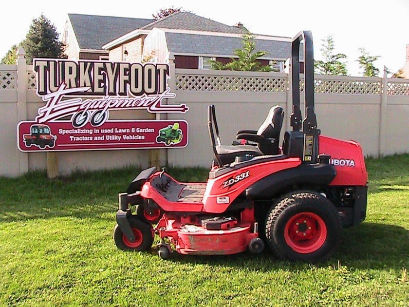 Kubota ZD331 Zero Turn 60 Mower 550 Hours DIESEL 28HP  