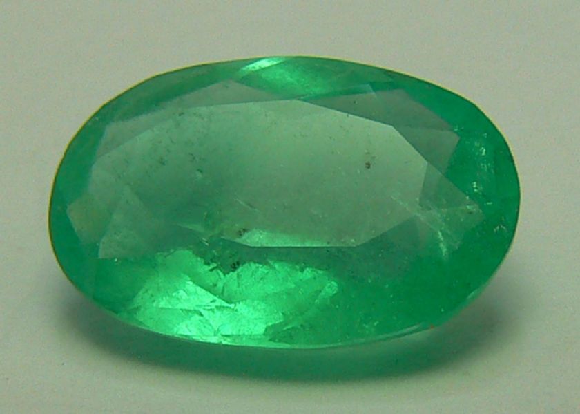 11cts Loose Natural Colombian Emerald ~ Oval Shape  