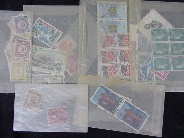 WORLDWIDE COLLECTION MANY STAMPS UNCHECKED GLASSINES EARLY MID++ 