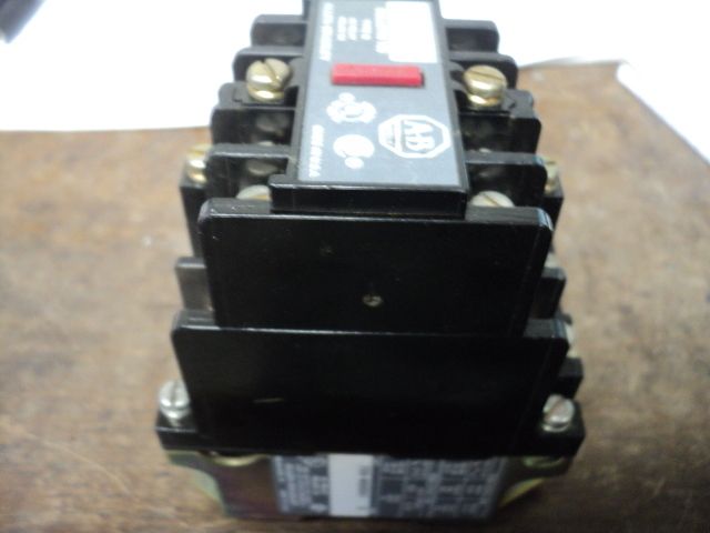 ALLEN BRADLEY 700 N800A1 SERIES C TYPE N CONTROL RELAY  