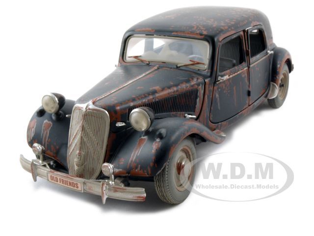   18 scale diecast car model of 1952 citroen 15 cv 6cyl old friends