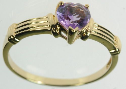 LADIES 10K YELLOW GOLD AMETHYST HEART ESTATE RING  