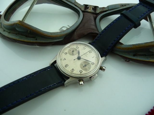 OMEGA CHRONOGRAPH 33.3 RARE WATERPROOF CASE 1942  