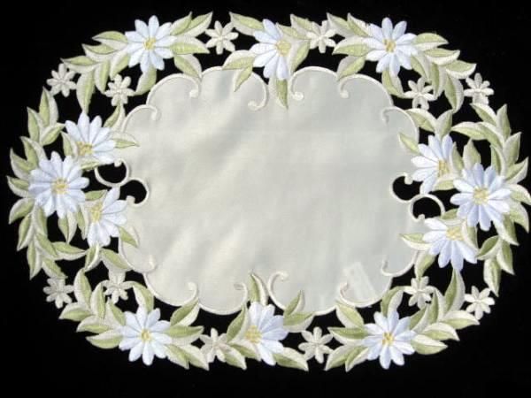 Swirling Daisy Lace Placemat Doily Flower Floral  