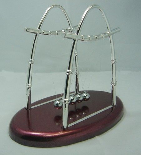 Newtons/Newtons Cradle Balance Balls Desktop E0009  