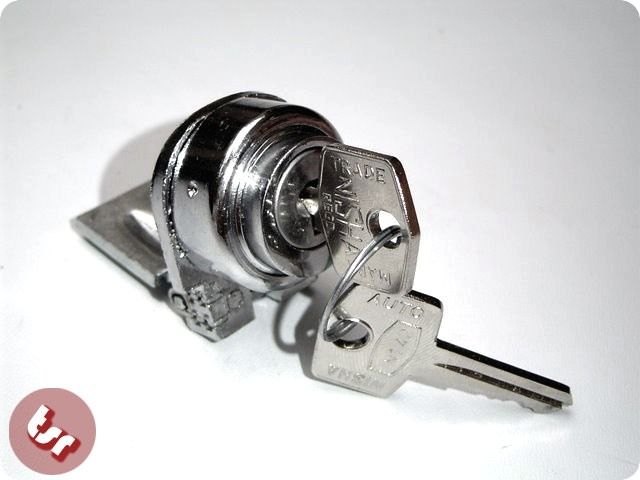 VESPA 150 VBB/VBA Steering Column Lock + 2 Keys  
