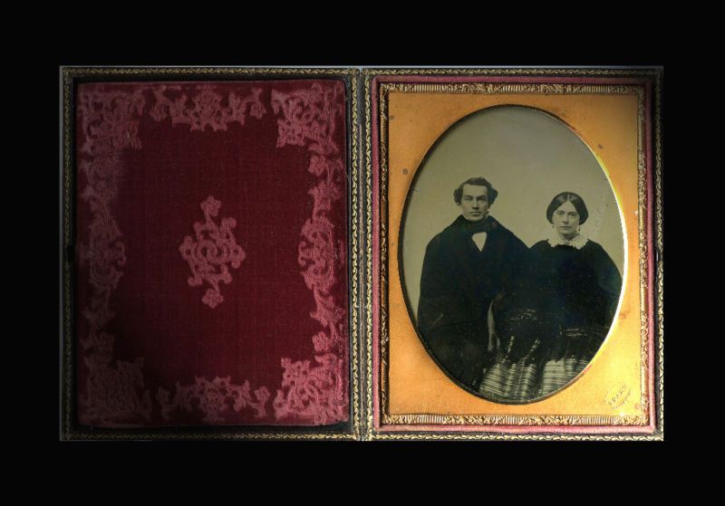 MATTHEW BRADY 1/2 PLATE AMBROTYPE PORTRAIT OF A COUPLE  