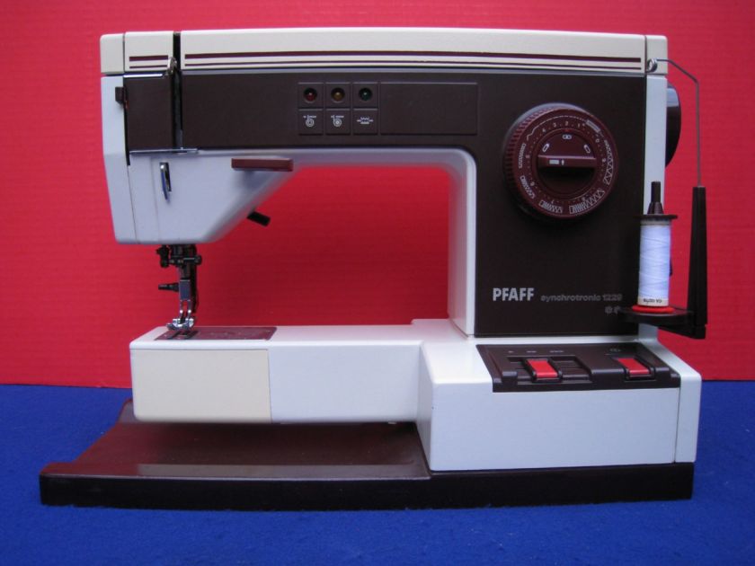 PFAFF 1229 SEWING MACHINE Built in Walking Foot German *Many Extras 