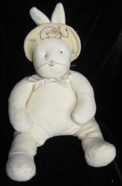 Bunnies By The Bay White Rabbit Hallmark 2002 Baylee  