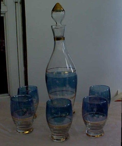 Vtg Blue/Clr Glass Gold Stripe Etched Star Decanter Set  