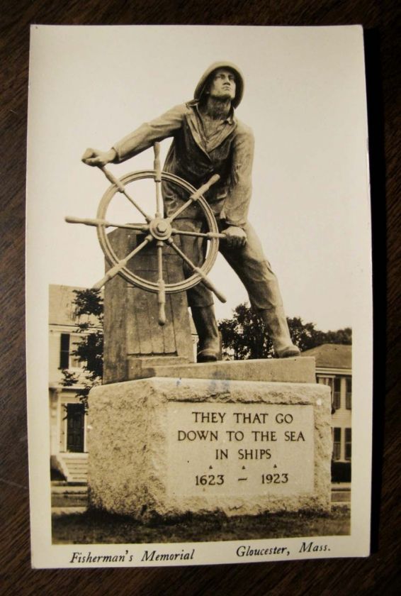 FISHERMANS MEMORIAL GLOUCESTER MA Photo Postcard  