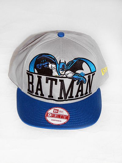 NEW ERA Block Over Official Batman 9FIFTY Snapback Trucker Cap   Grey 