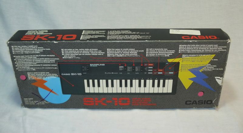 CASIO SK 10 SAMPLING KEYBOARD RARE VINTAGE SYNTHESIZER  