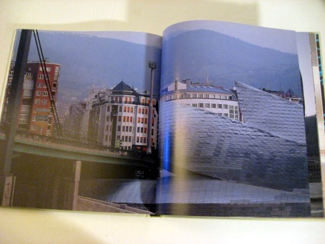 1997 FRANK GEHRY GUGGENHEIM MUSEUM BILBAO SPAIN PHOTOS  