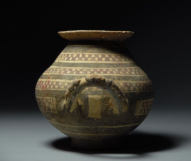   Graeco Italic, terracotta Olla, dating to approximately 550 B.C