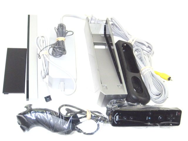 NINTENDO WII VIDEO GAME CONSOLE RVL 001  